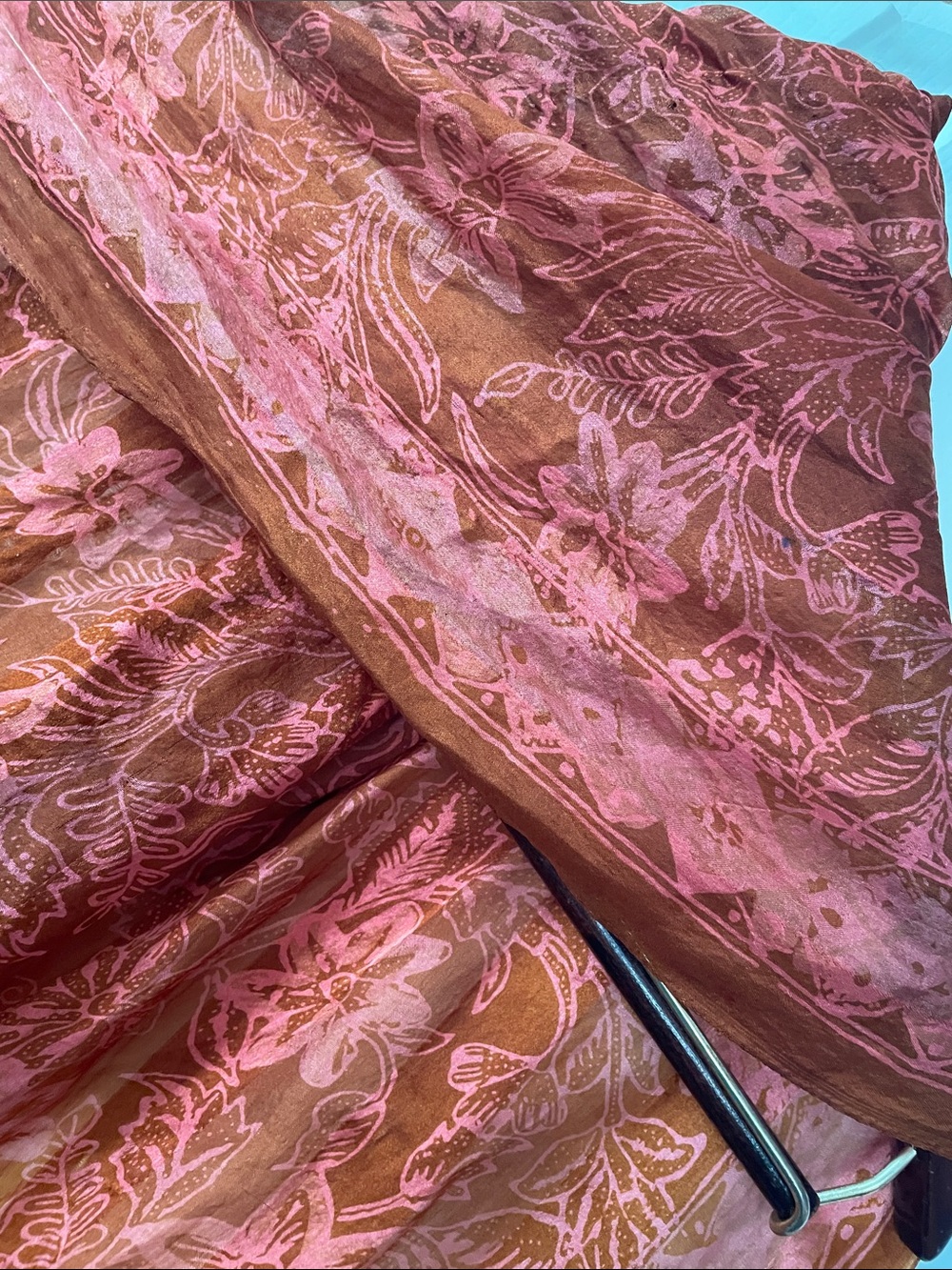 VTG SILK PAISLEY SCARF